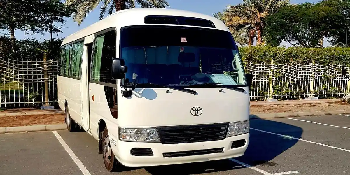 minibus rental in Abu Dhabi